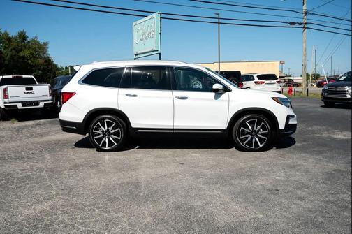2020 Honda Pilot AWD Elite