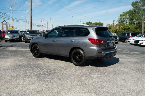 2018 Nissan Pathfinder Platinum