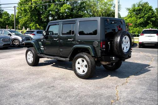 2011 Jeep Wrangler Unlimited Sahara