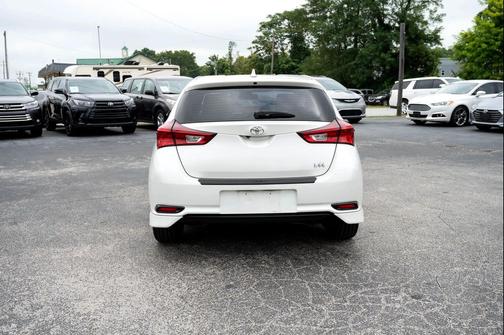 2017 Toyota Corolla iM Base