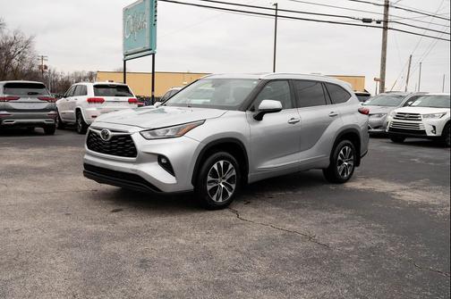 2020 Toyota Highlander XLE