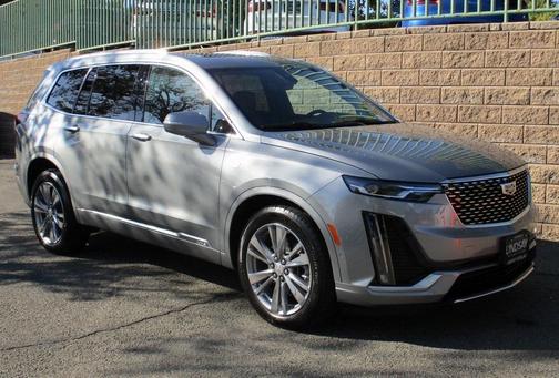 Photo 1 of 32 of 2023 Cadillac XT6 Premium Luxury AWD