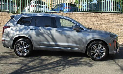 Photo 4 of 32 of 2023 Cadillac XT6 Premium Luxury AWD