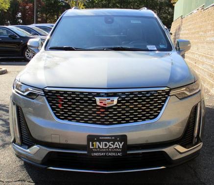 Photo 2 of 32 of 2023 Cadillac XT6 Premium Luxury AWD