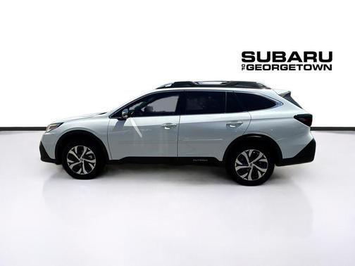 2022 Subaru Outback Touring