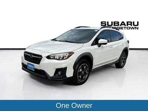 Crystal White Pearl 2018 Subaru Crosstrek 2.0i Premium