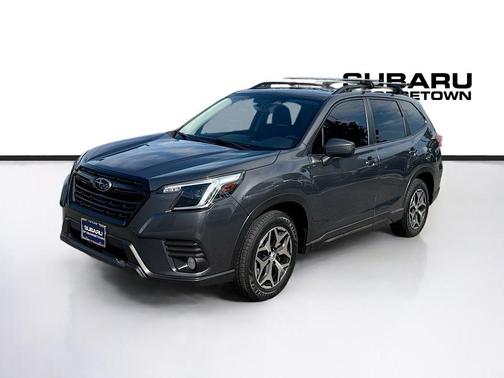 2022 Subaru Forester Premium