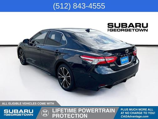 2020 Toyota Camry SE
