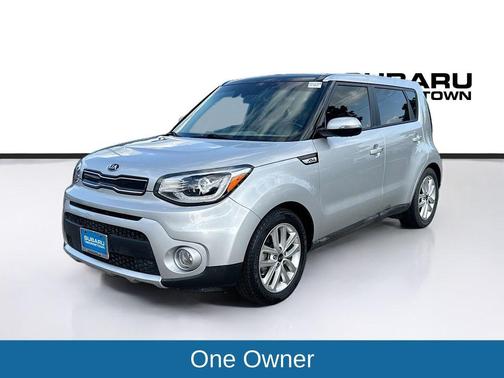 Bright Silver 2018 Kia Soul +