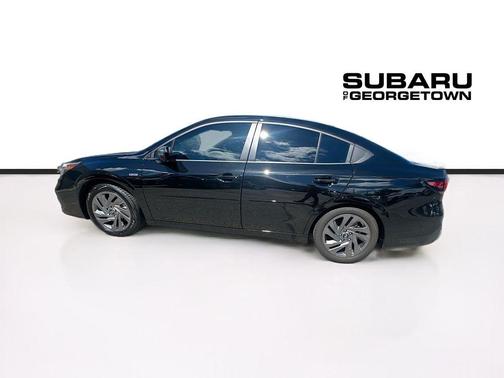 Crystal Black Silica 2025 Subaru Legacy Sport