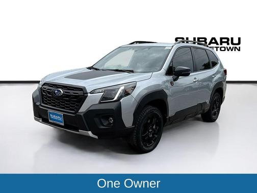 Ice Silver Metallic 2023 Subaru Forester Wilderness