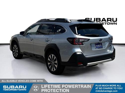 2025 Subaru Outback Touring XT