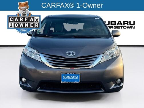 2017 Toyota Sienna XLE Premium