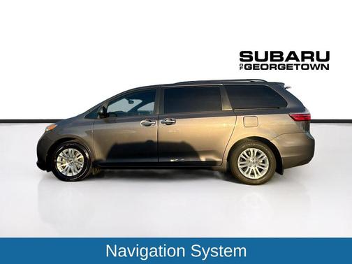 2017 Toyota Sienna XLE Premium