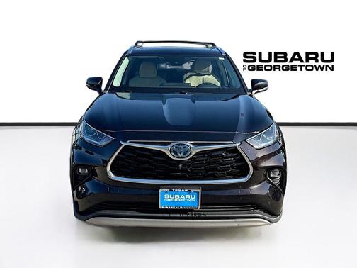 2020 Toyota Highlander Hybrid Platinum
