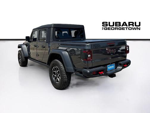 Granite Crystal Clearcoat Metallic 2025 Jeep Gladiator Rubicon