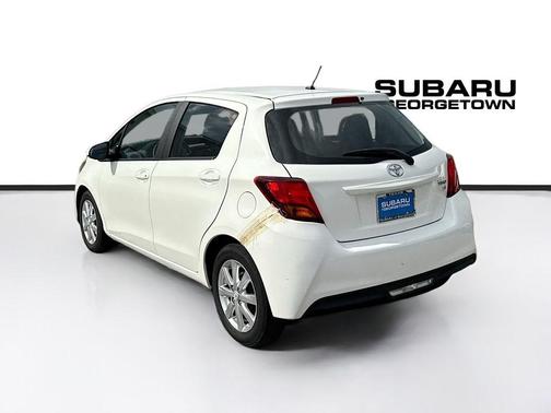 2015 Toyota Yaris L