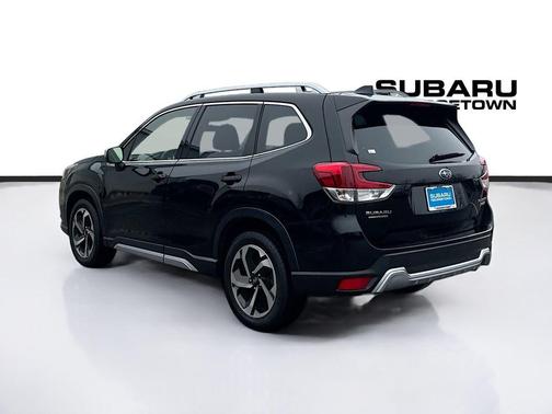 2024 Subaru Forester Touring