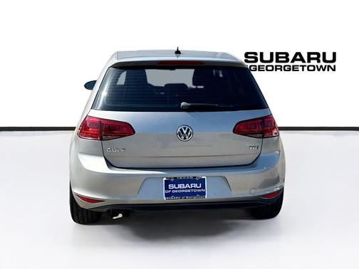 2015 Volkswagen Golf TDI S 4-Door