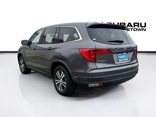 Gray 2018 Honda Pilot EX