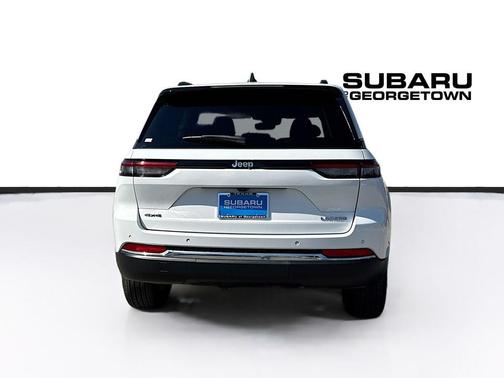 2023 Jeep Grand Cherokee Laredo