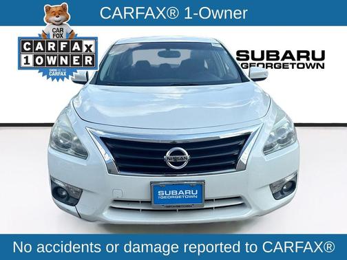 Pearl White 2013 Nissan Altima 2.5 SV