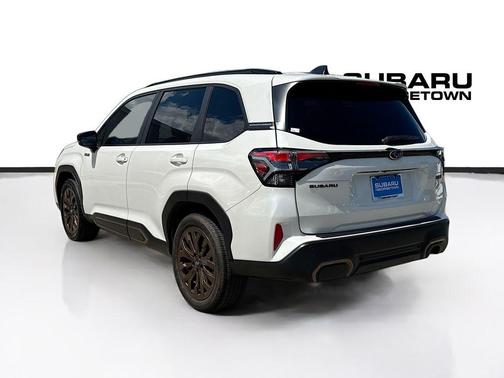 Crystal White Pearl 2025 Subaru Forester Hybrid Sport