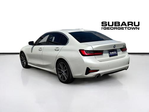 2021 BMW 330 i