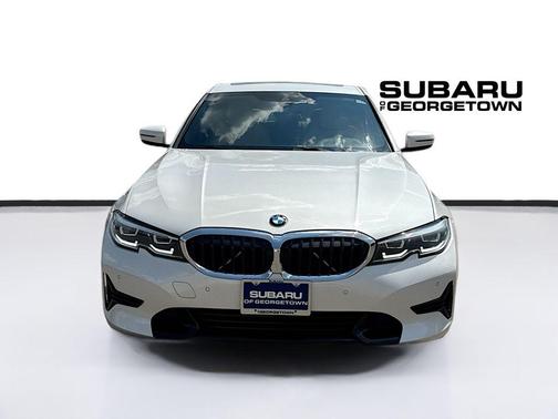 2021 BMW 330 i