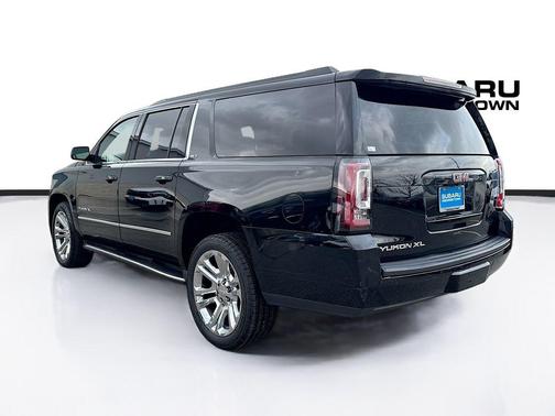 2017 GMC Yukon XL SLT