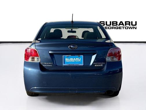 2013 Subaru Impreza 2.0i Premium