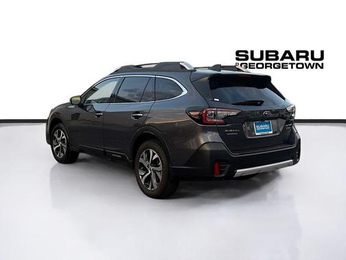 2022 Subaru Outback Touring
