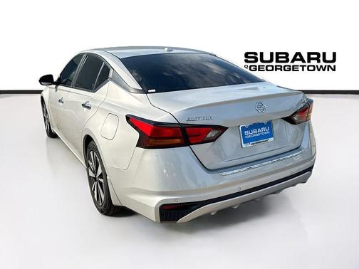 Brilliant Silver Metallic 2021 Nissan Altima 2.5 SV