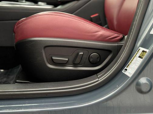 2025 Mazda CX-30 2.5 S Carbon Edition