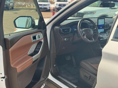 2021 Ford Explorer King Ranch