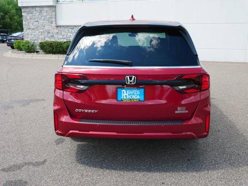 2025 Honda Odyssey Touring