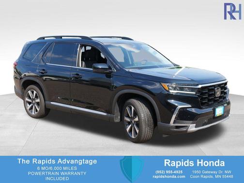 2025 Honda Pilot Touring 8-Passenger