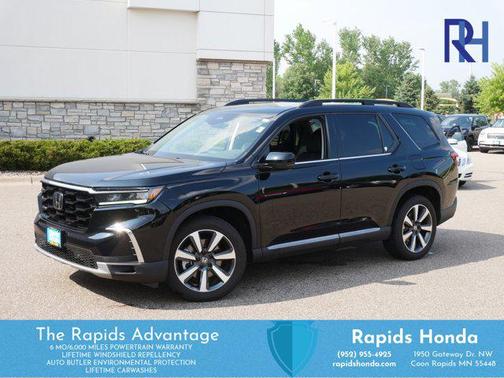 2025 Honda Pilot Touring 8-Passenger