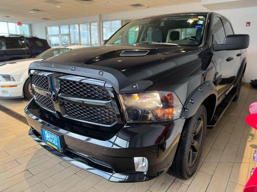 2022 RAM 1500 Classic Express