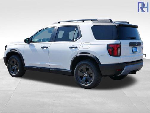 2026 Honda Passport AWD RTL Towing
