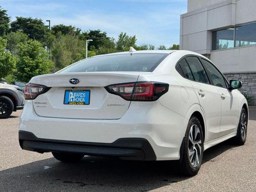 Crystal White Pearl 2024 Subaru Legacy Premium