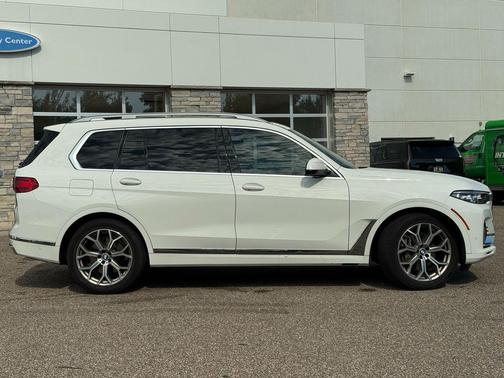 2021 BMW X7 xDrive40i