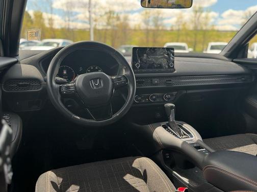 Nordic Forest Pearl 2024 Honda HR-V AWD Sport