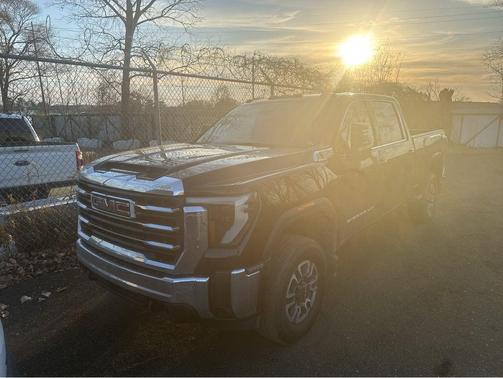 2024 GMC Sierra 2500 SLE
