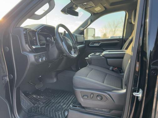 2024 GMC Sierra 2500 SLE