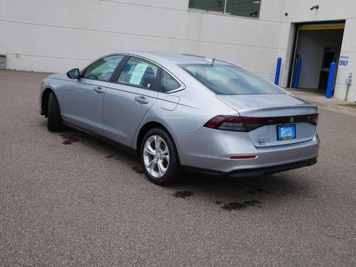 2025 Honda Accord LX 1.5T