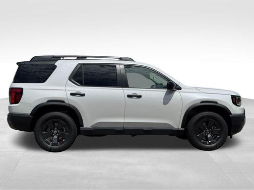 Platinum White 2026 Honda Passport AWD RTL Towing