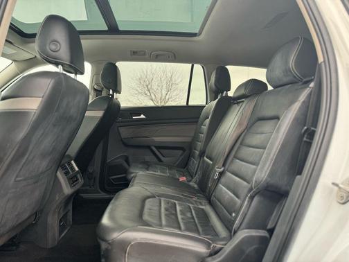 2022 Volkswagen Atlas 3.6L SEL