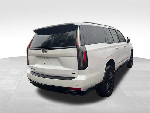 2023 Cadillac Escalade ESV Sport