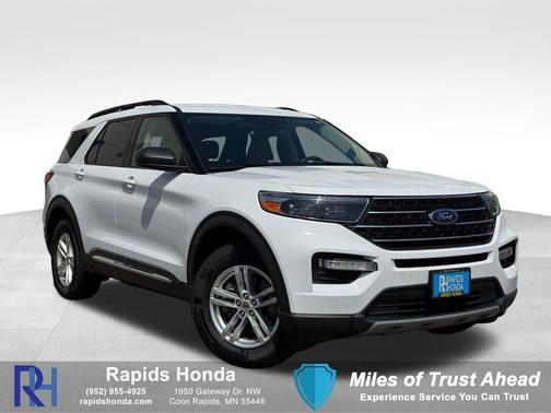 Oxford White 2020 Ford Explorer XLT